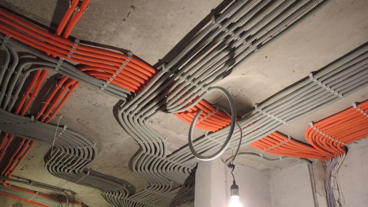 Мастер по электромонтажу и сантехнике